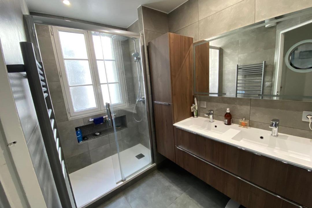 Photo of Bathroom in Quartier de Javel