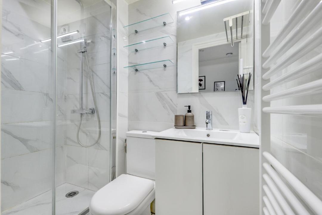 Photo of Bathroom in Charenton-le-Pont