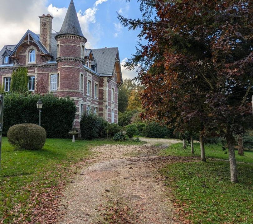 Photo of Others in Saint-Aubin-Epinay