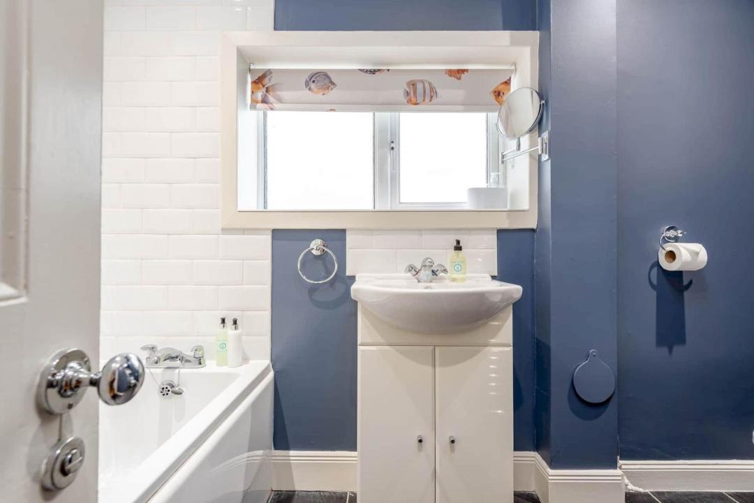 Photo of Bathroom in Earlsferry