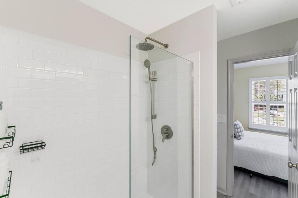 Photo of Bathroom in Piper Glen Estates