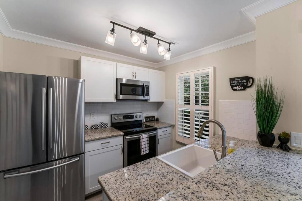Photo of Kitchen in Piper Glen Estates