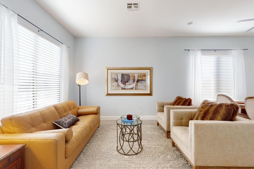 Photo of Livingroom in Arrowhead Ranch