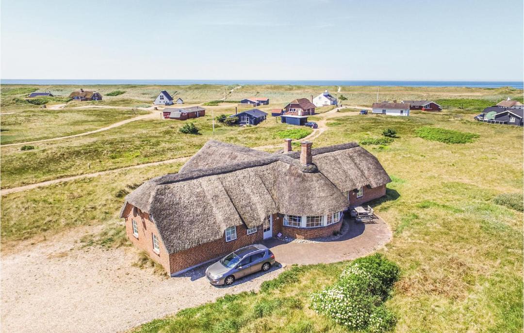 Photo of Others in Vrist Strand