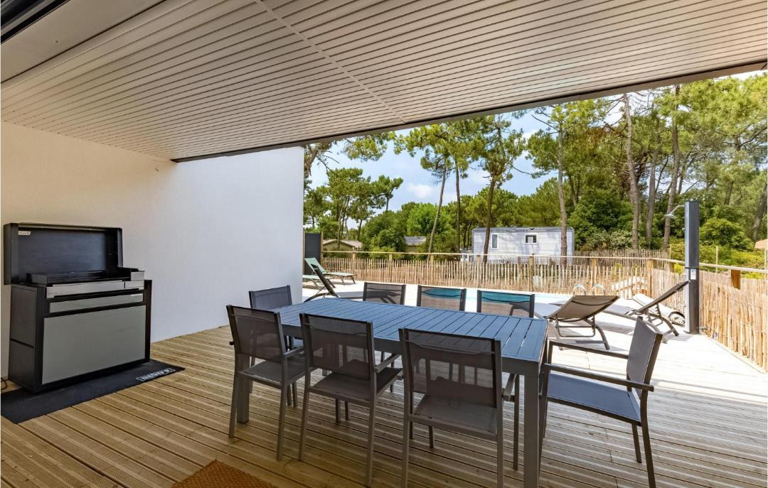 Photo of Patio Balcony in Saint-Jean-de-Monts
