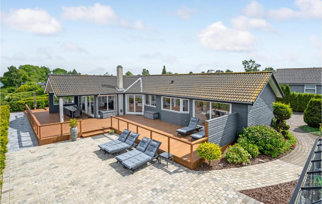 Photo of Others in Strøby Ladeplads