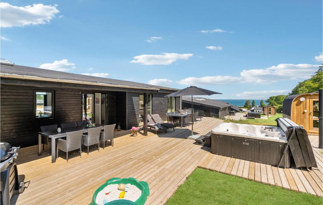 Photo of Others in Sjølund