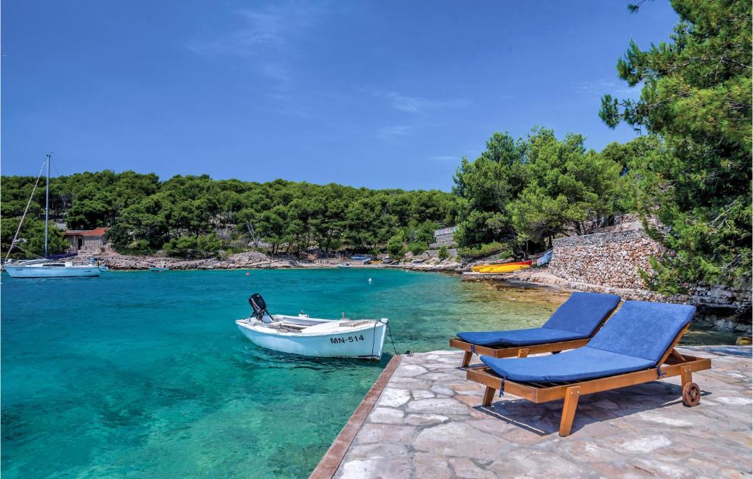 Photo of Others in Cove Osibova (Milna)