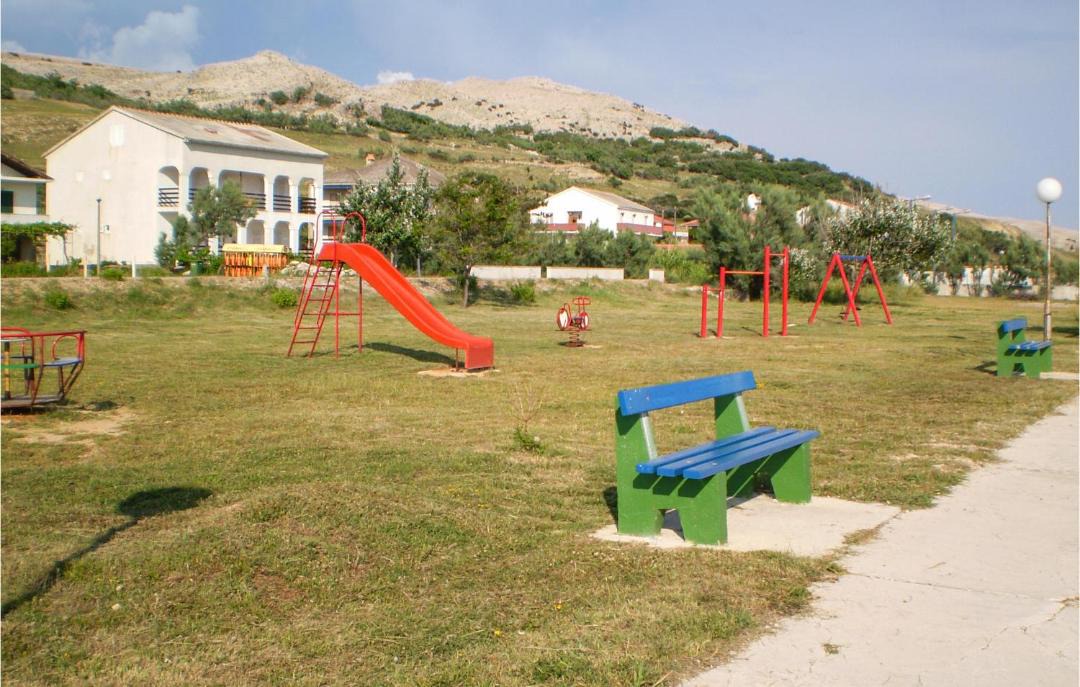 Photo of Others in Dinjiska