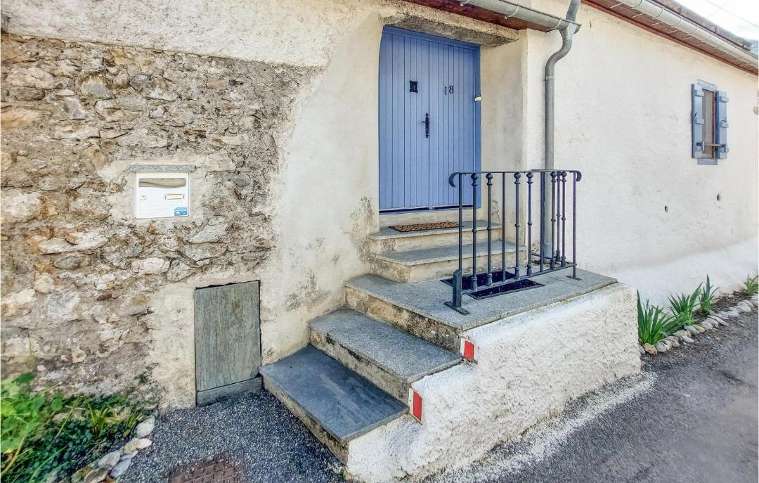 Photo of Others in Aste