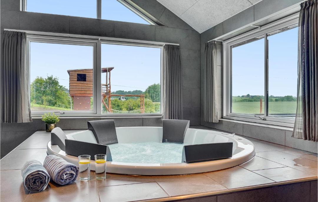 Photo of Others in Lihme