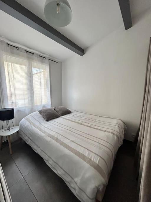 Photo of Bedroom in Savigny-sur-Orge