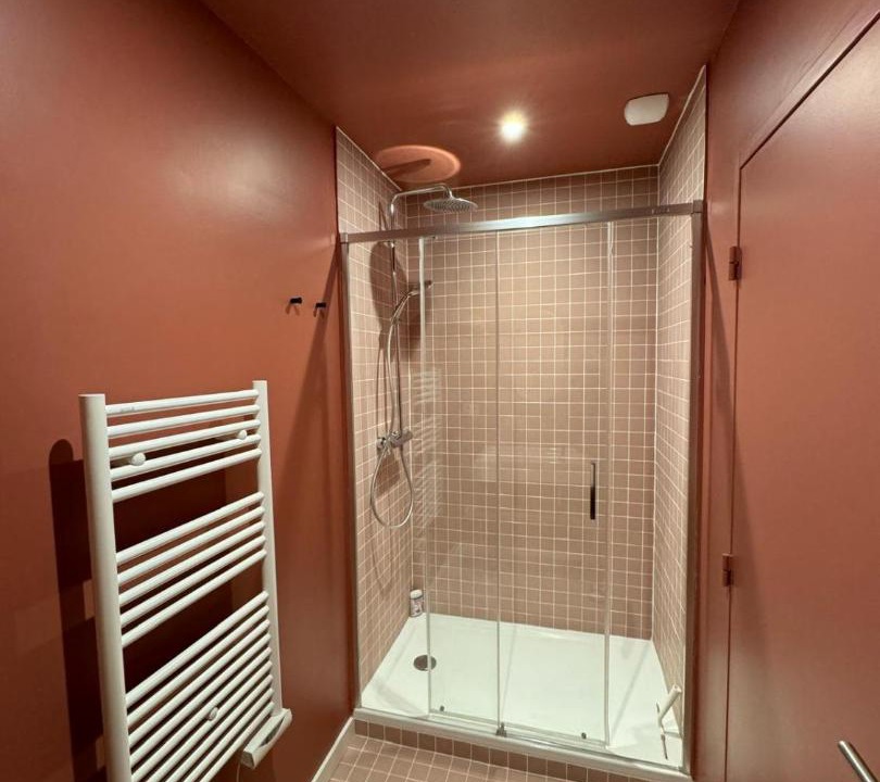 Photo of Bathroom in Carnot - Gailleton