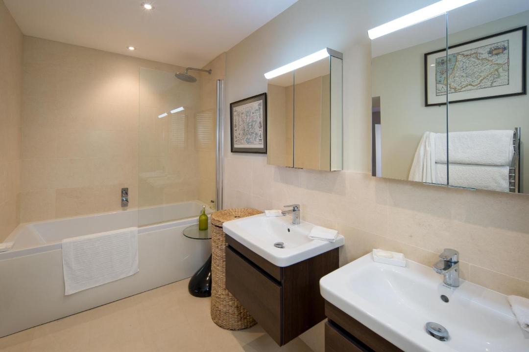 Photo of Bathroom in Nettlestone