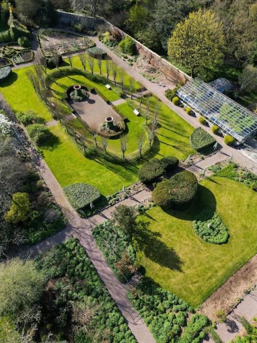 Photo of Others in Bailliesmill