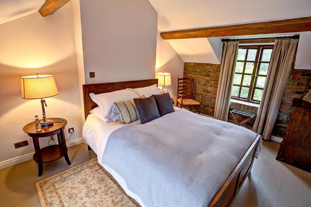 Photo of Bedroom in Bailliesmill