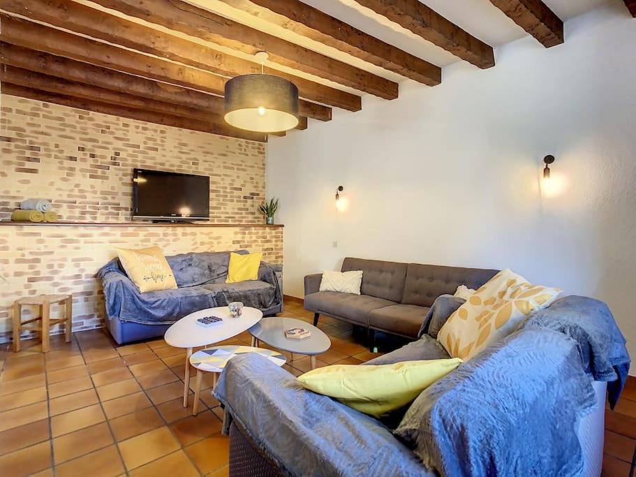 Photo of Others in Landavran