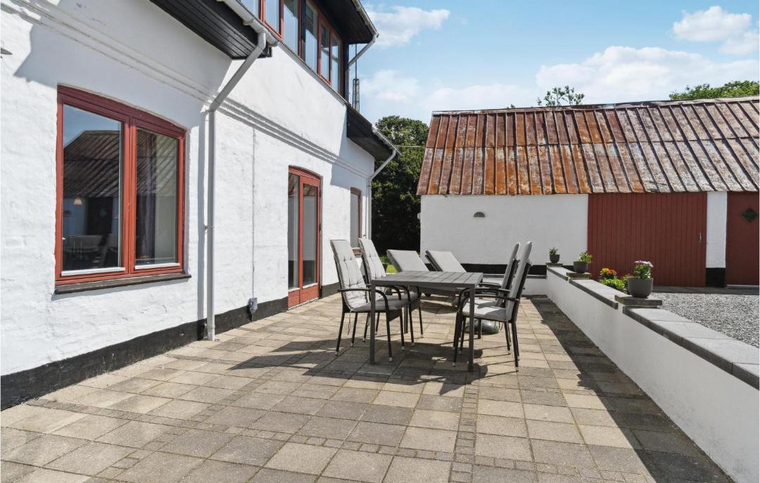 Photo of Others in Farso