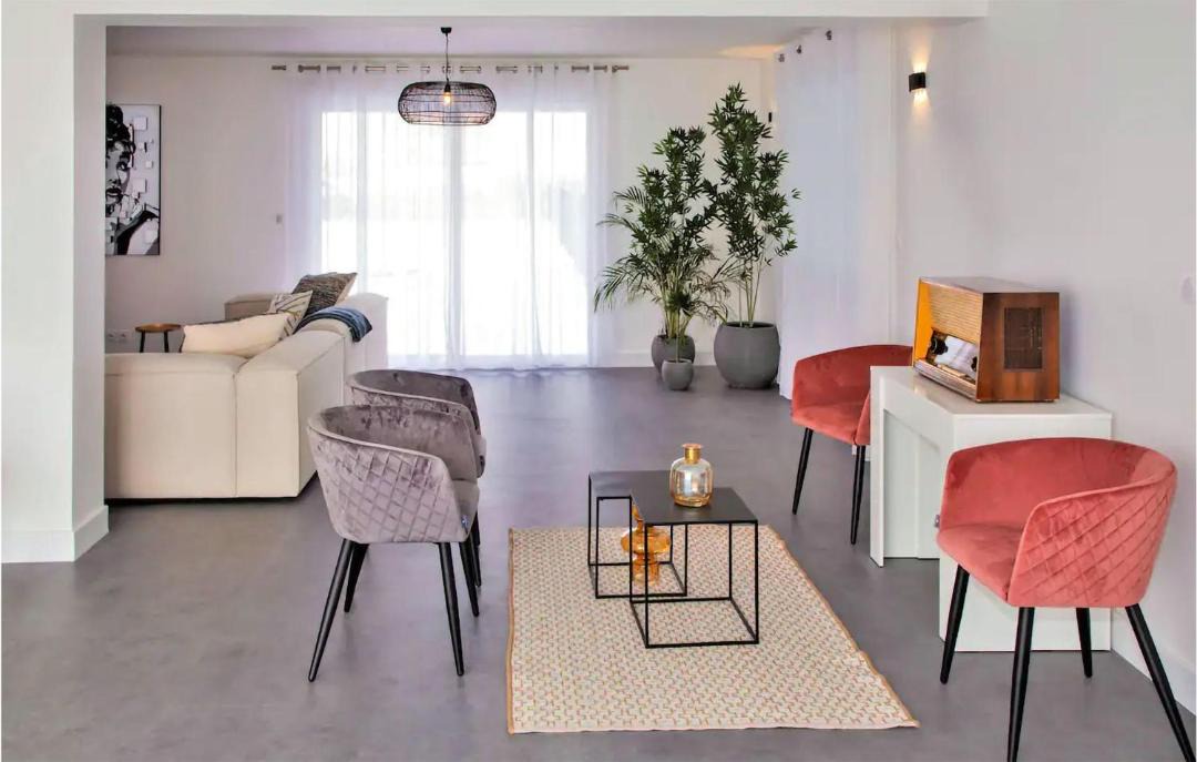 Photo of Others in La Chapelle-Vendomoise