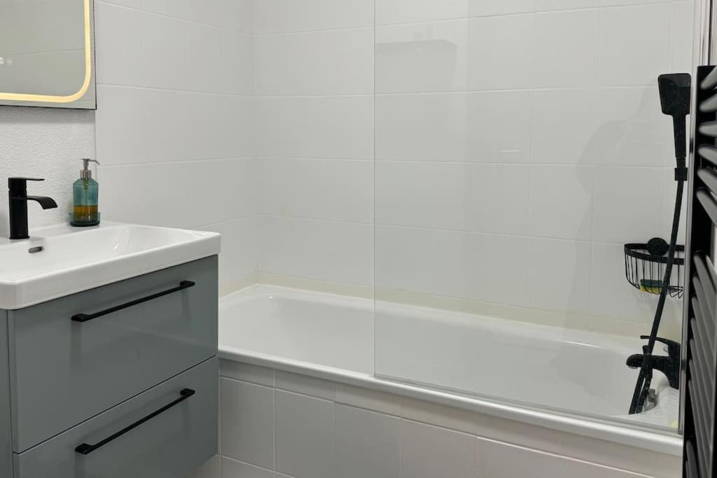 Photo of Bathroom in Muret