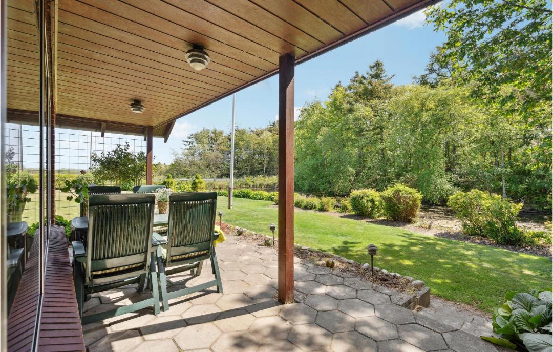 Photo of Others in Bækmarksbro