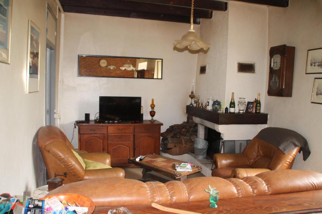 Photo of Livingroom in Saint-Michel-de-Lanes