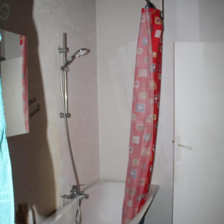 Photo of Bathroom in Saint-Michel-de-Lanes