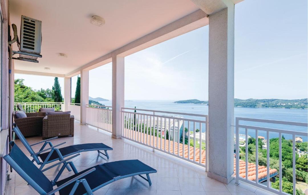 Photo of Patio Balcony in Orasac
