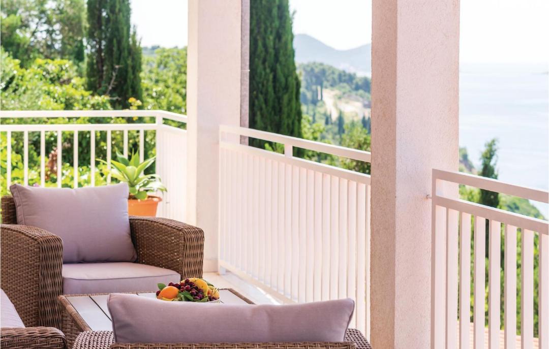 Photo of Patio Balcony in Orasac