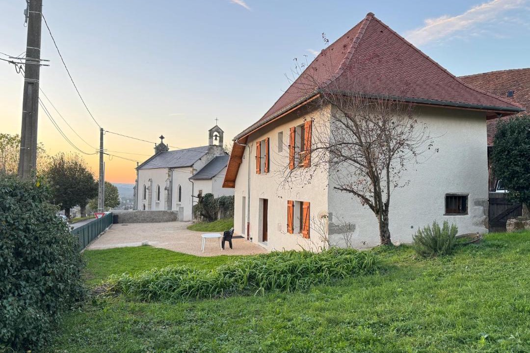 Photo of Others in Saint-Genix-sur-Guiers