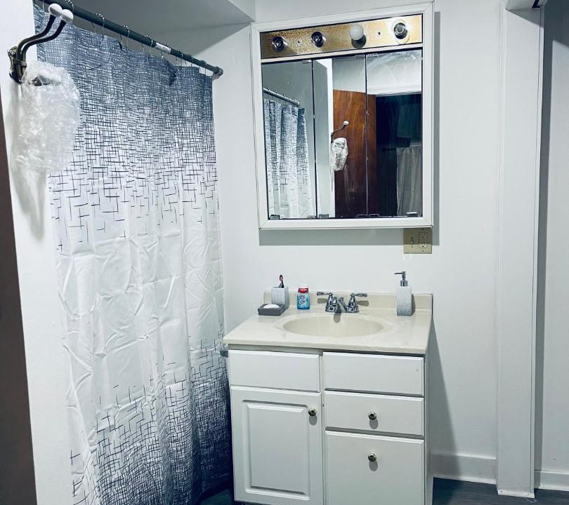 Photo of Bathroom in Mahanoy Plane