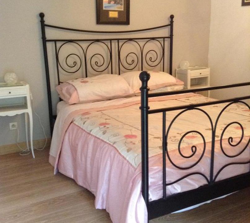 Photo of Bedroom in Meneac