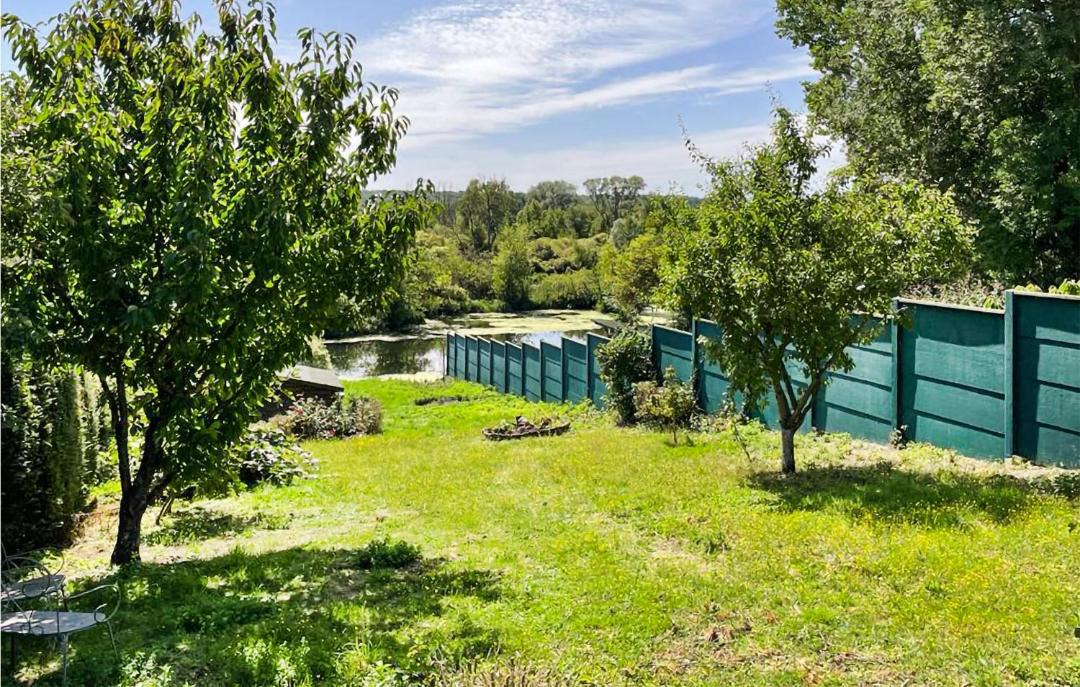 Photo of Others in Hem-Monacu