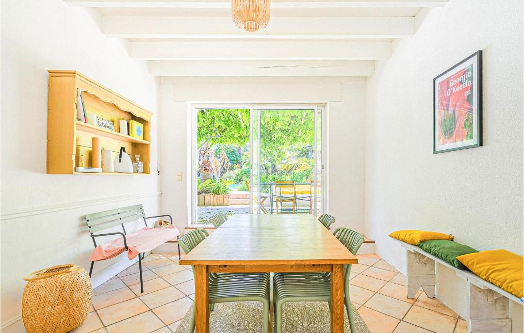 Photo of Others in Medis