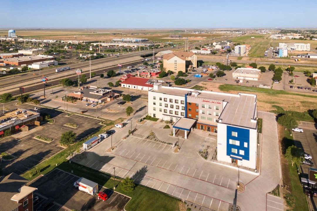 Photo of Buildings in Soncy