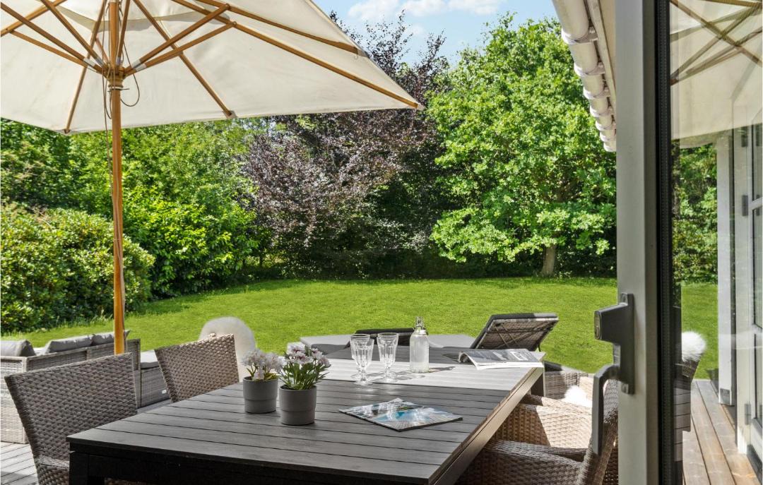 Photo of Others in Hornbaek