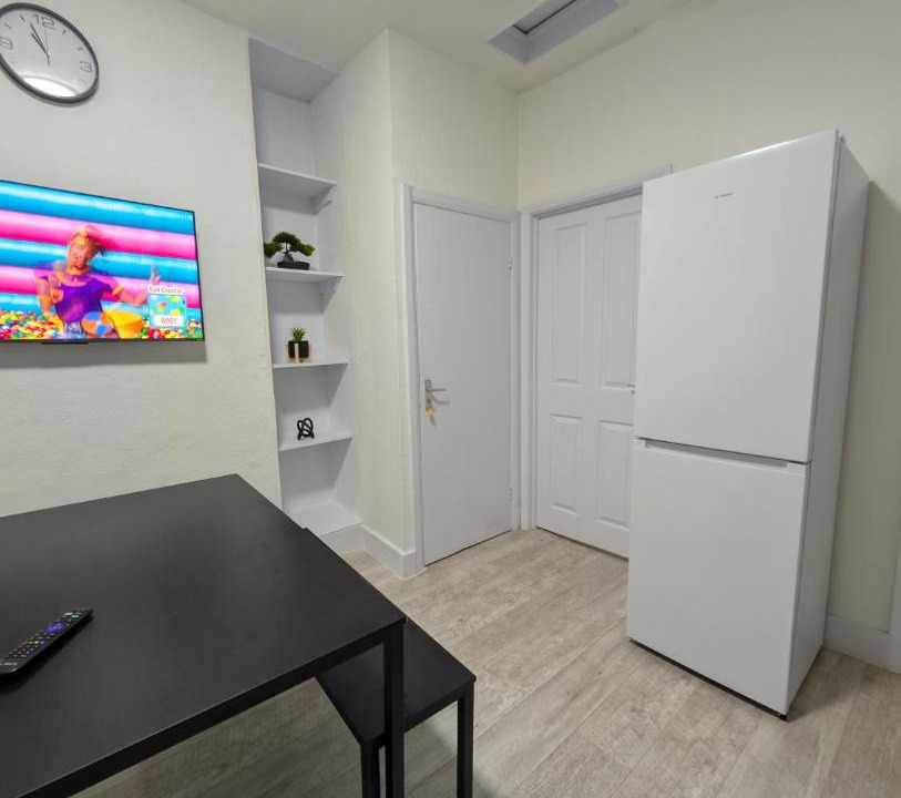 Photo of Others in Tottenham Green