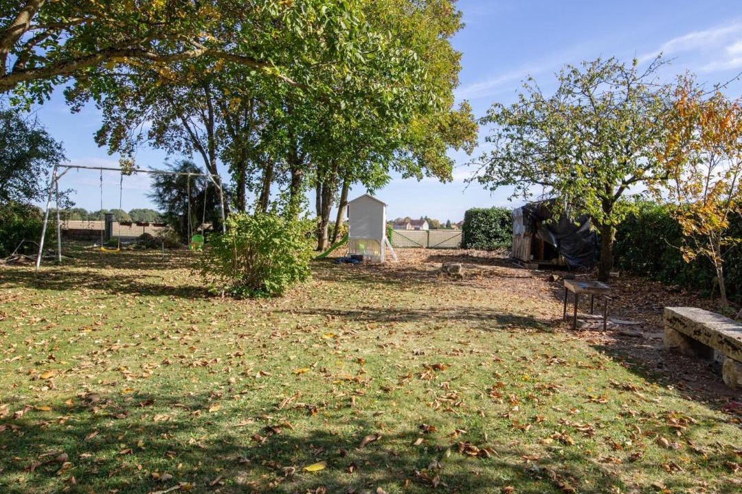 Photo of Others in Saint-Benoit-sur-Loire