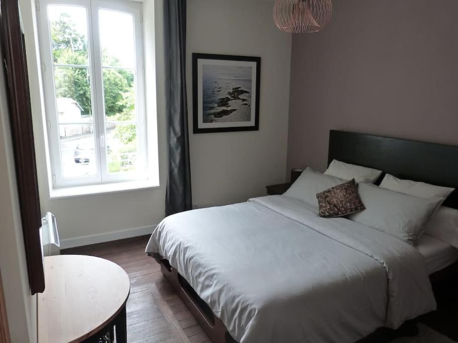 Photo of Bedroom in Brehal