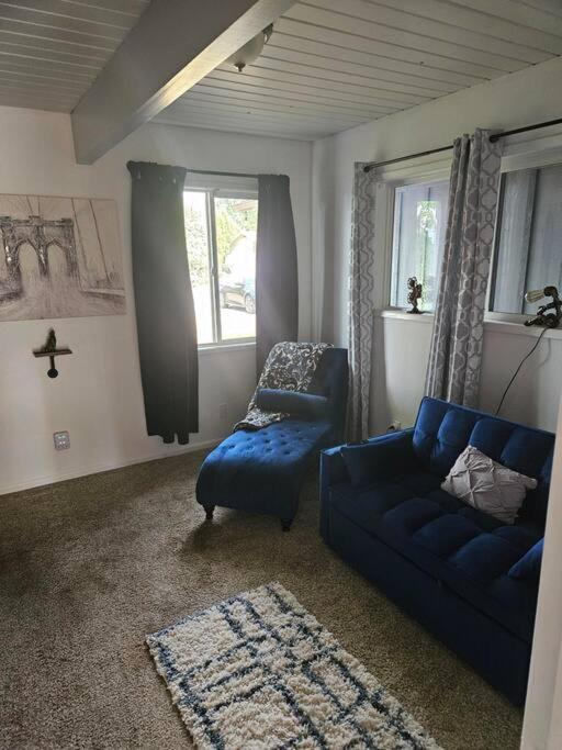 Photo of Others in Hillsboro