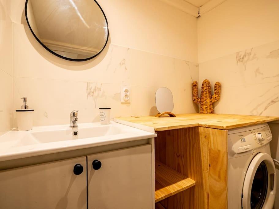 Photo of Bathroom in Saint-Rambert-d'Albon