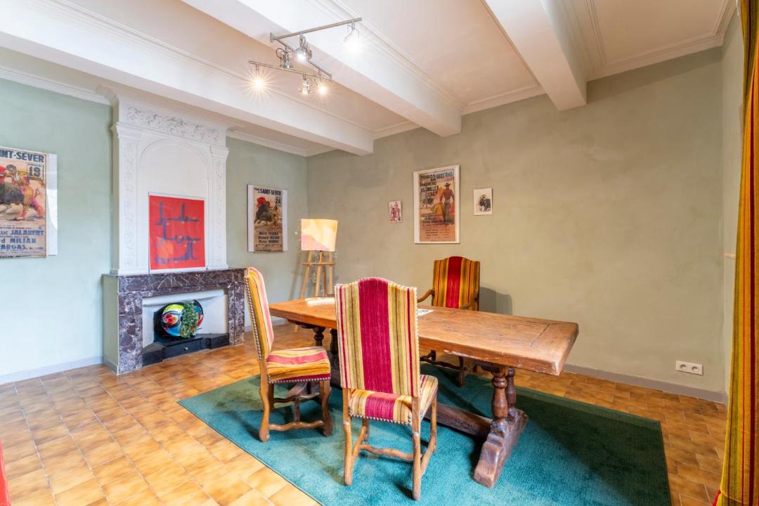 Photo of Others in Manduel