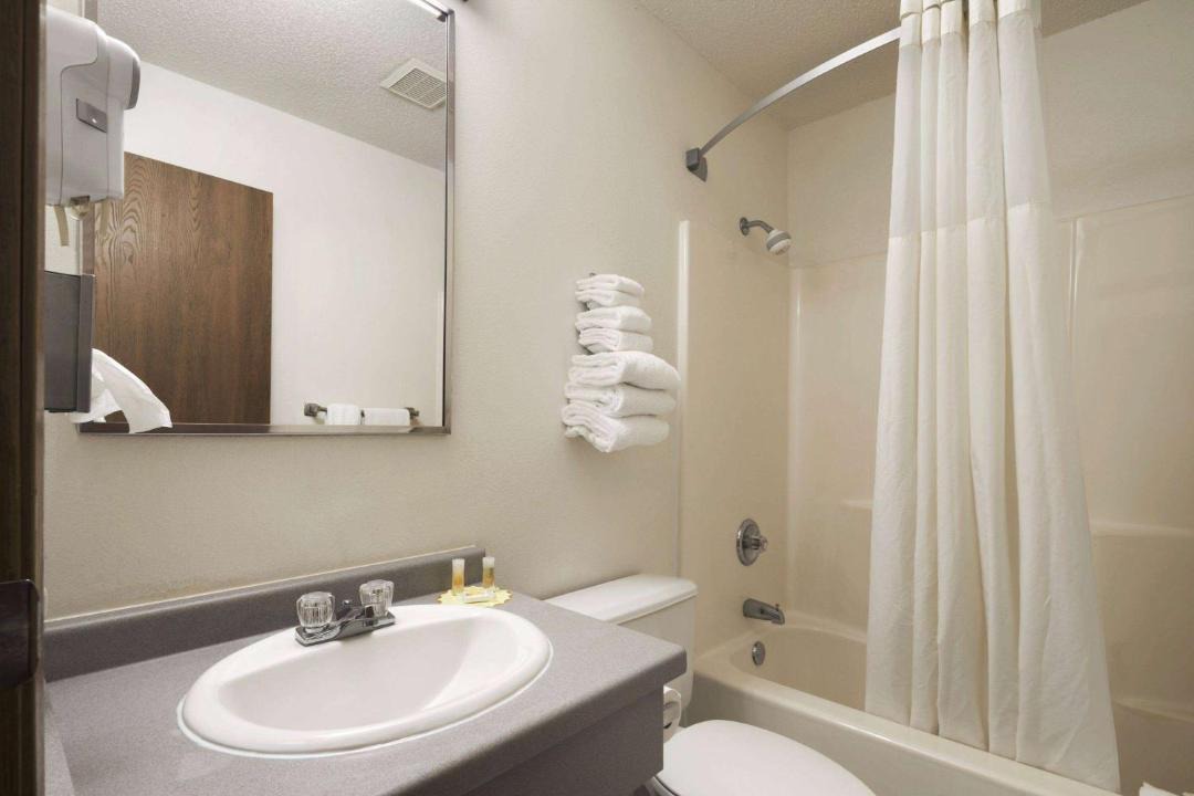 Photo of Bathroom in Willmar