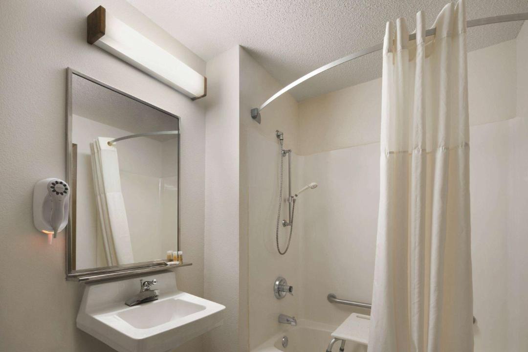 Photo of Bathroom in Willmar