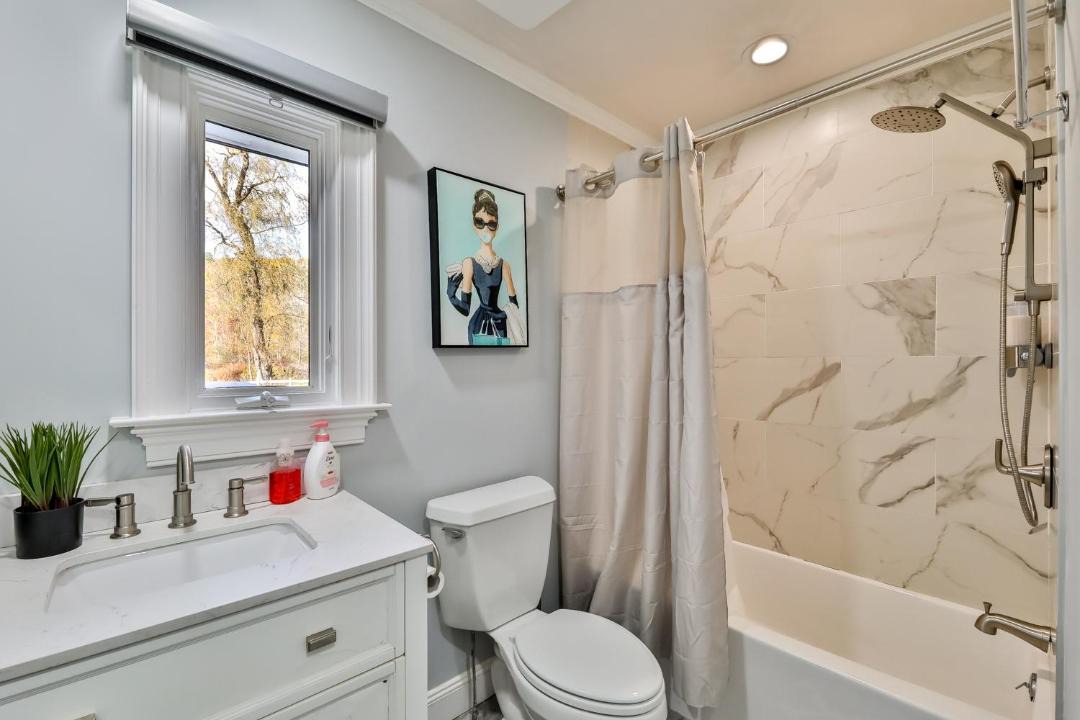 Photo of Bathroom in Jewett