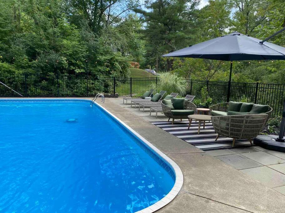 Photo of Others in Newfield