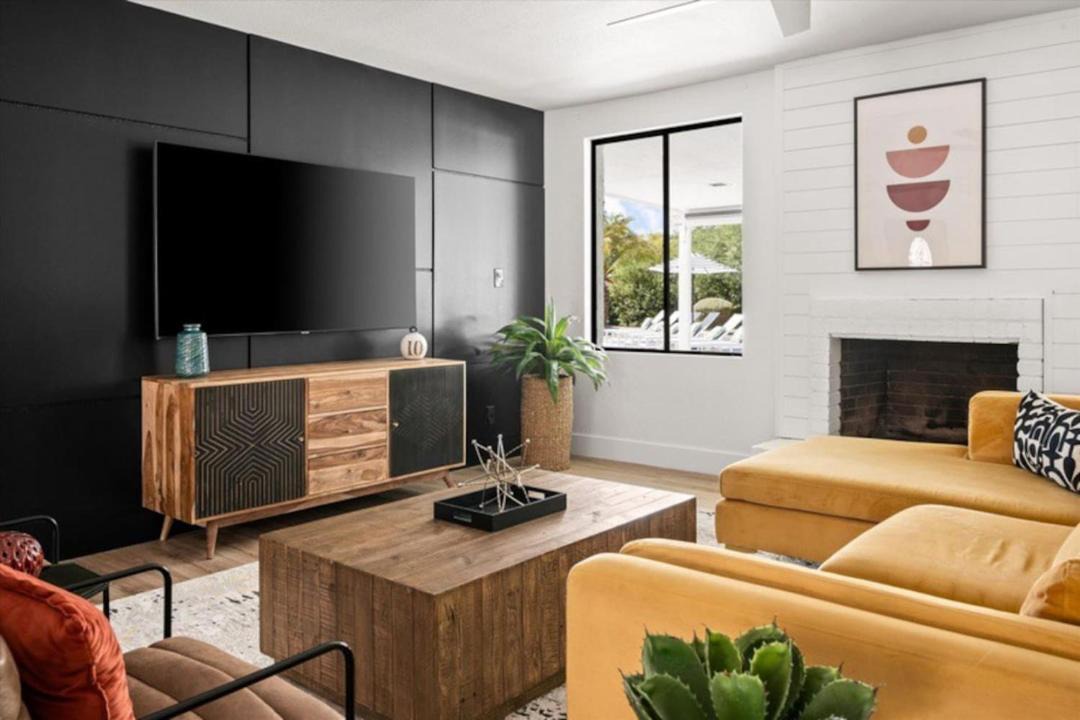 Photo of Livingroom in Shea North Estates