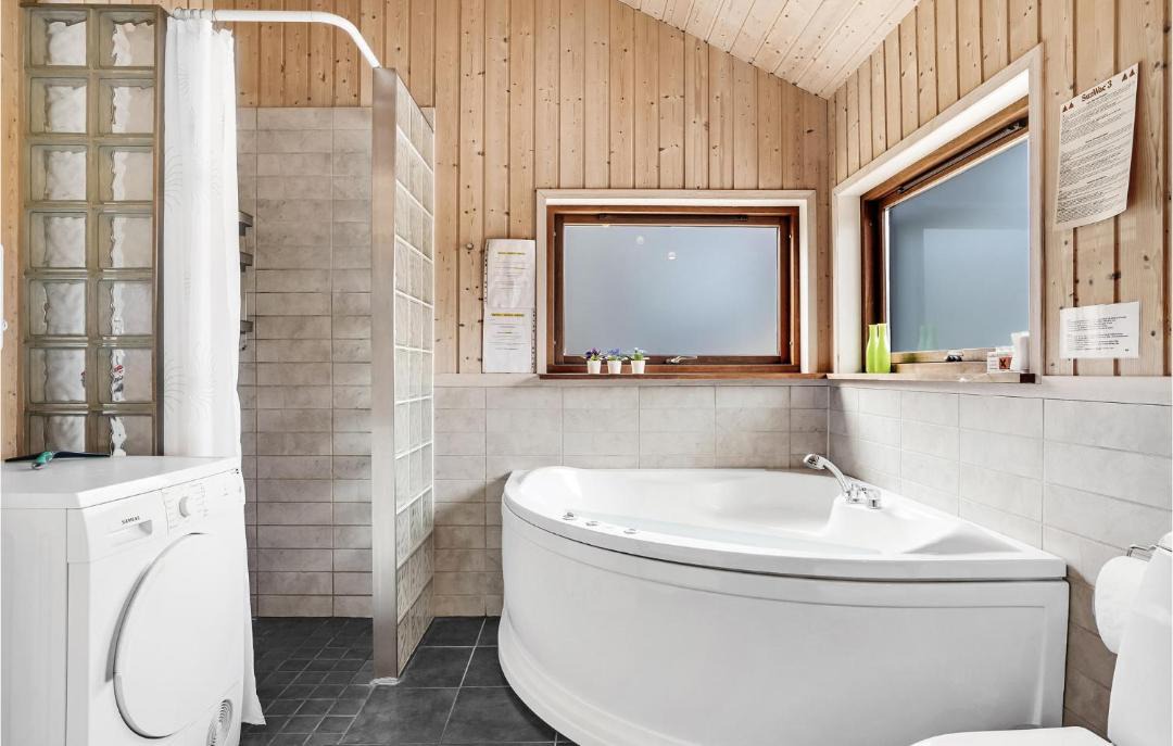 Photo of Bathroom in Ørsted