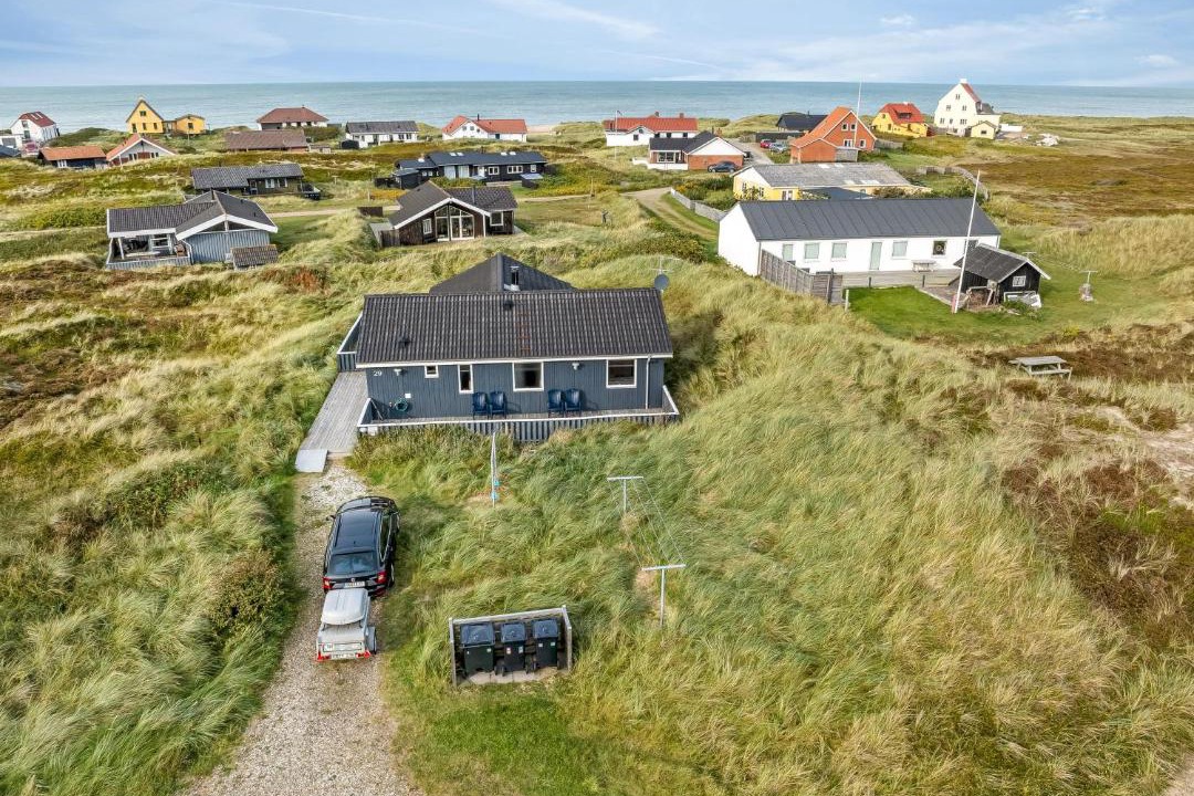 Photo of Others in Lild Strand