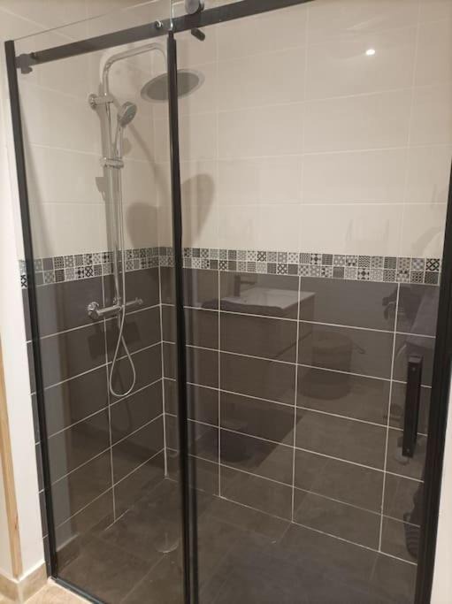 Photo of Bathroom in Saint-Yrieix-la-Perche